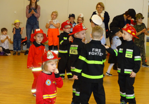 Zdjęcie wszystkich strażaków